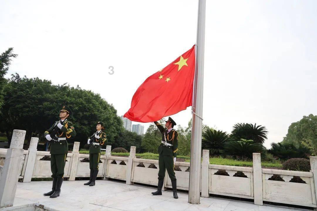 《狗剩快跑》:但凡女主拉胯一点,都压不住这群让人惊艳的女配!